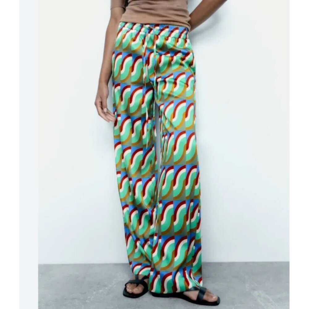 Zara Green Geo Print Satin effect wide Trousers Pants sz L